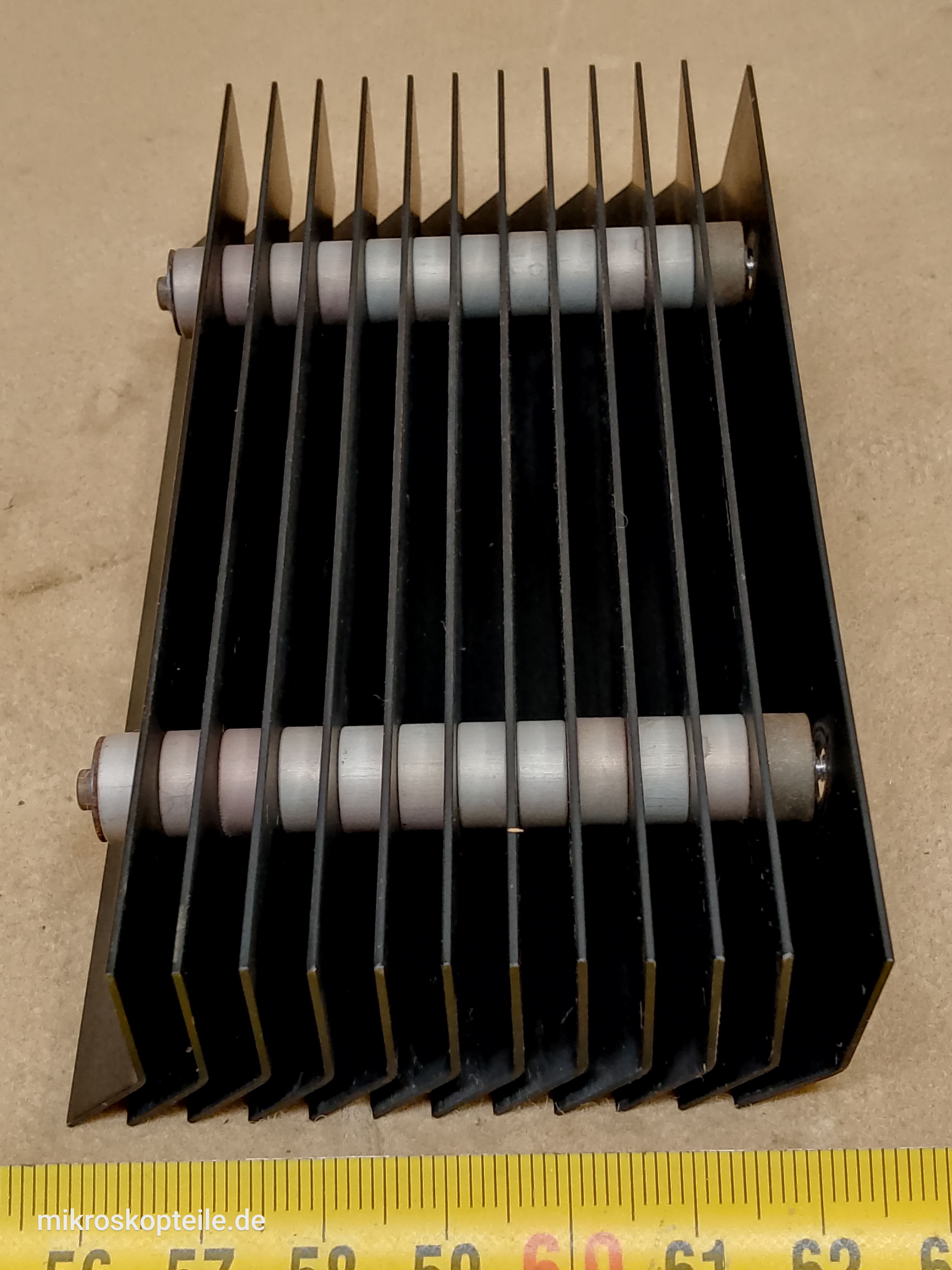 Reichert Zetopan - żeberkowany radiator / chłodzenie mikroskopowego oświetlacza halogenowego 12V 100W Lux-US - ujęcie #4