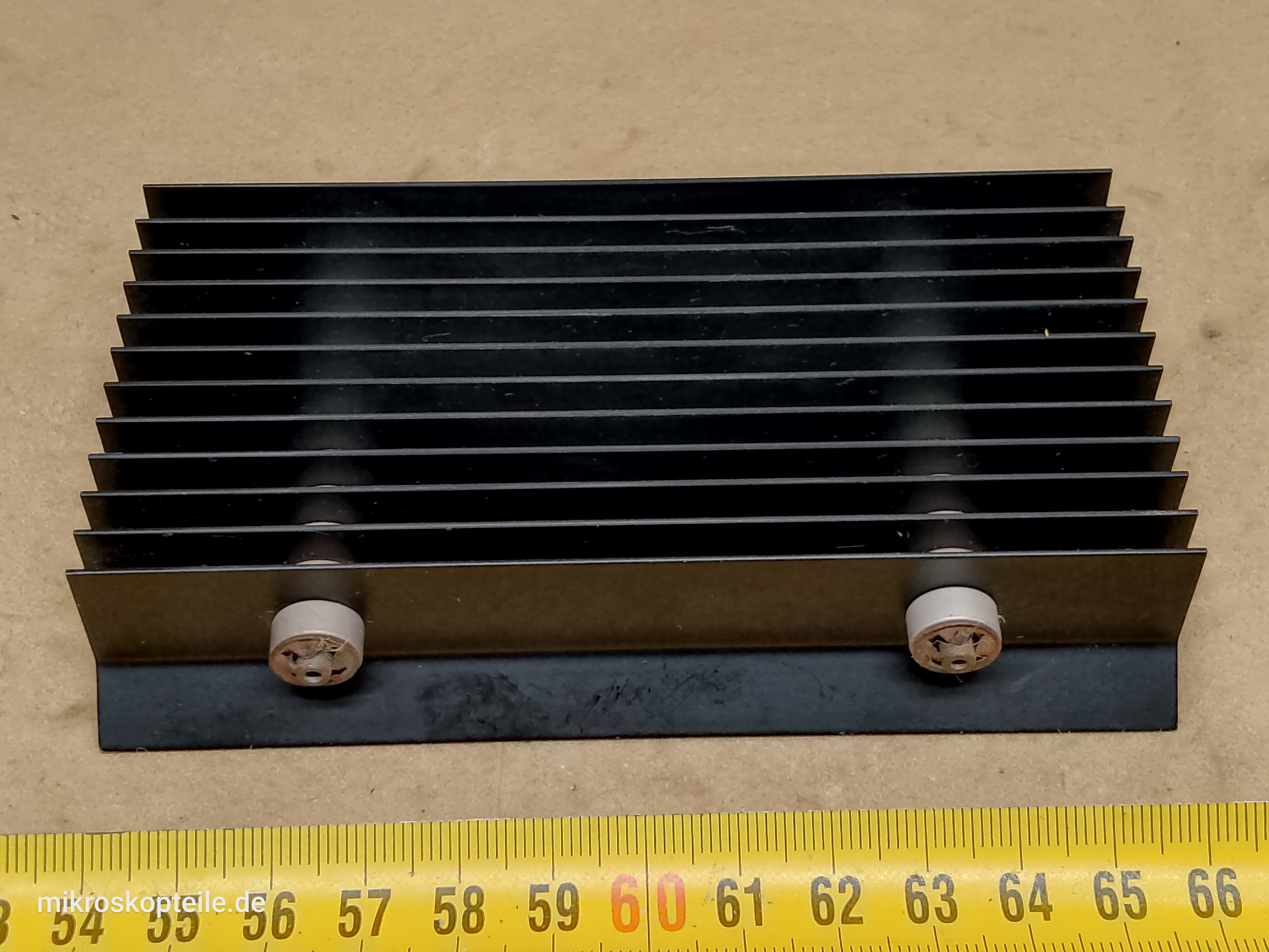 Reichert Zetopan - żeberkowany radiator / chłodzenie mikroskopowego oświetlacza halogenowego 12V 100W Lux-US - ujęcie #5