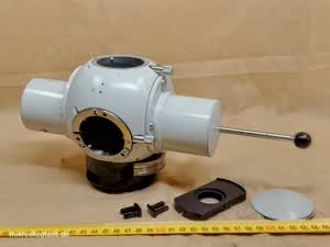 Zeiss Photomicroscope II / Universal - mikroskopowy tubus pośredni trino / foto ze zmieniaczem powiększeń Optovar, soczewką Bertranda i mocowaniem rewolweru obiektywów - different 4 view