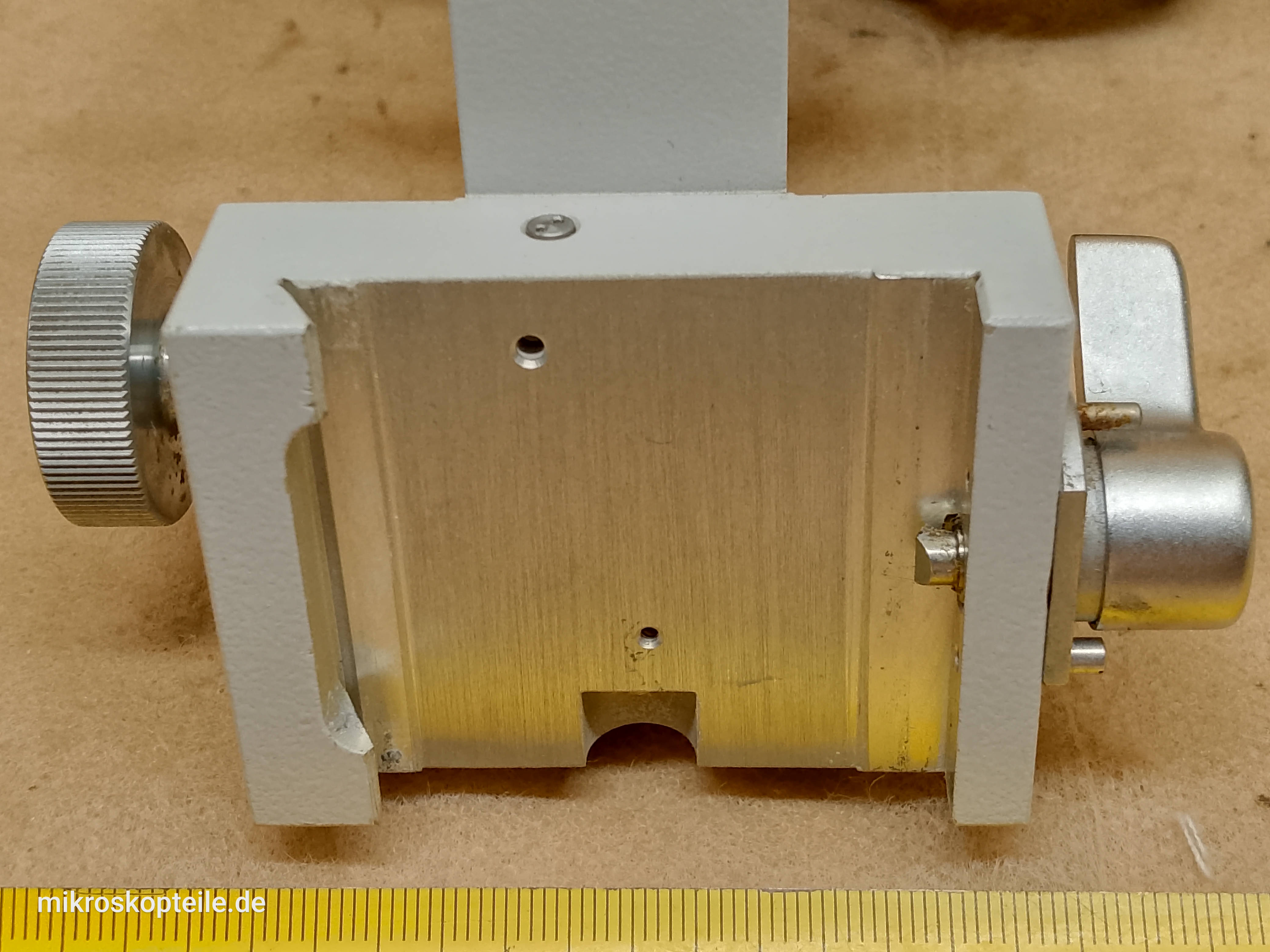 Zeiss Standard WL / Universal - mocowanie kondensora mikroskopowego ze śrubami centrującymi, listwa zębata, uchwyt filtrów i soczewka szerokiego pola - different 5 view