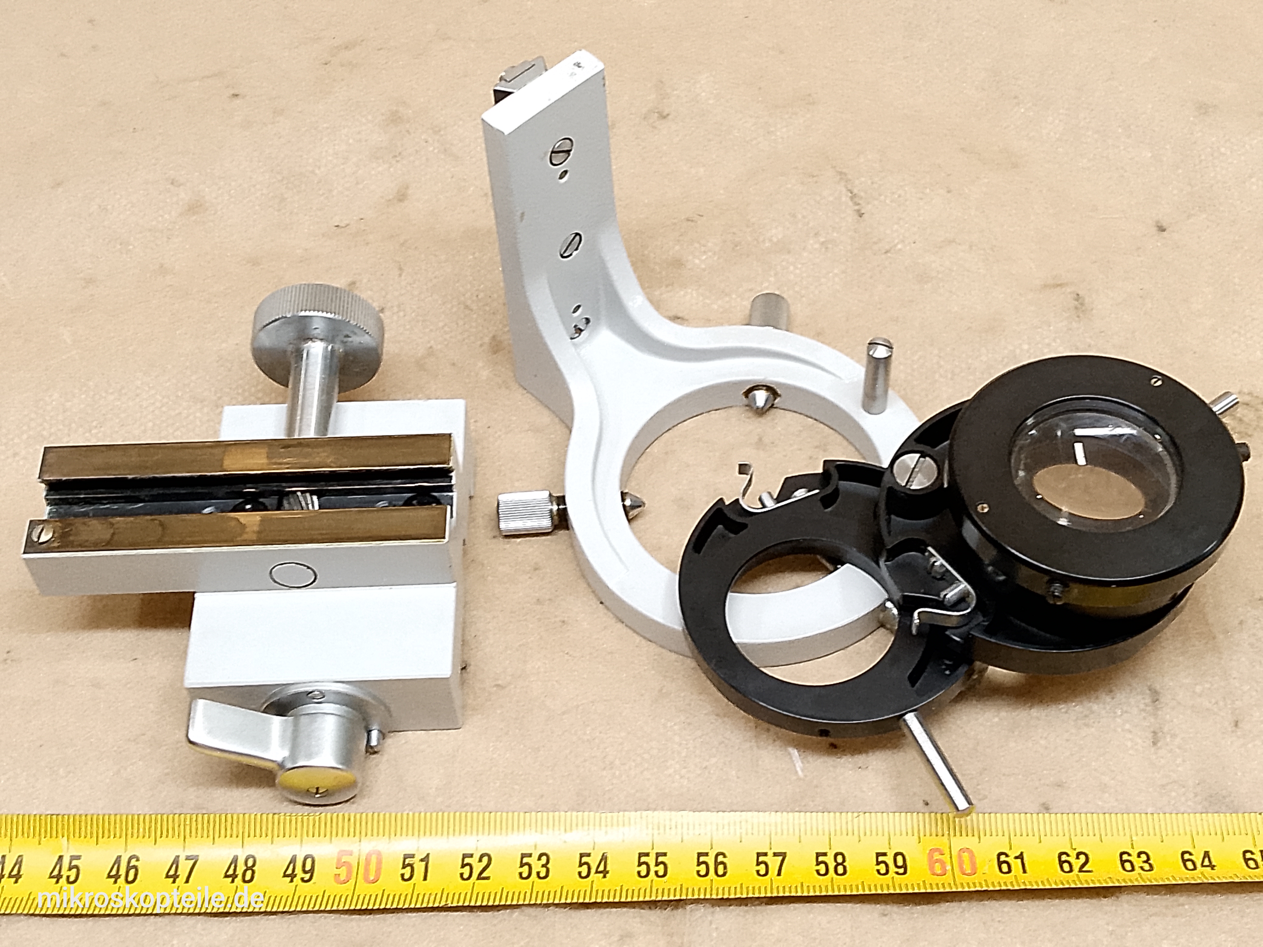 Zeiss Standard WL / Universal - mocowanie kondensora mikroskopowego ze śrubami centrującymi, listwa zębata, uchwyt filtrów i soczewka szerokiego pola - different 11 view