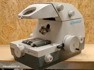 Reichert-Jung Ultracut E - (Leica) mikrotom, jednostka centralna model 701701 - different 1 view