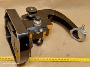 Carl Zeiss Jena Lumipan microscope body with iris diaphragm, fine- and coarse focus block and condenser holder support dovetail - thumbnail
