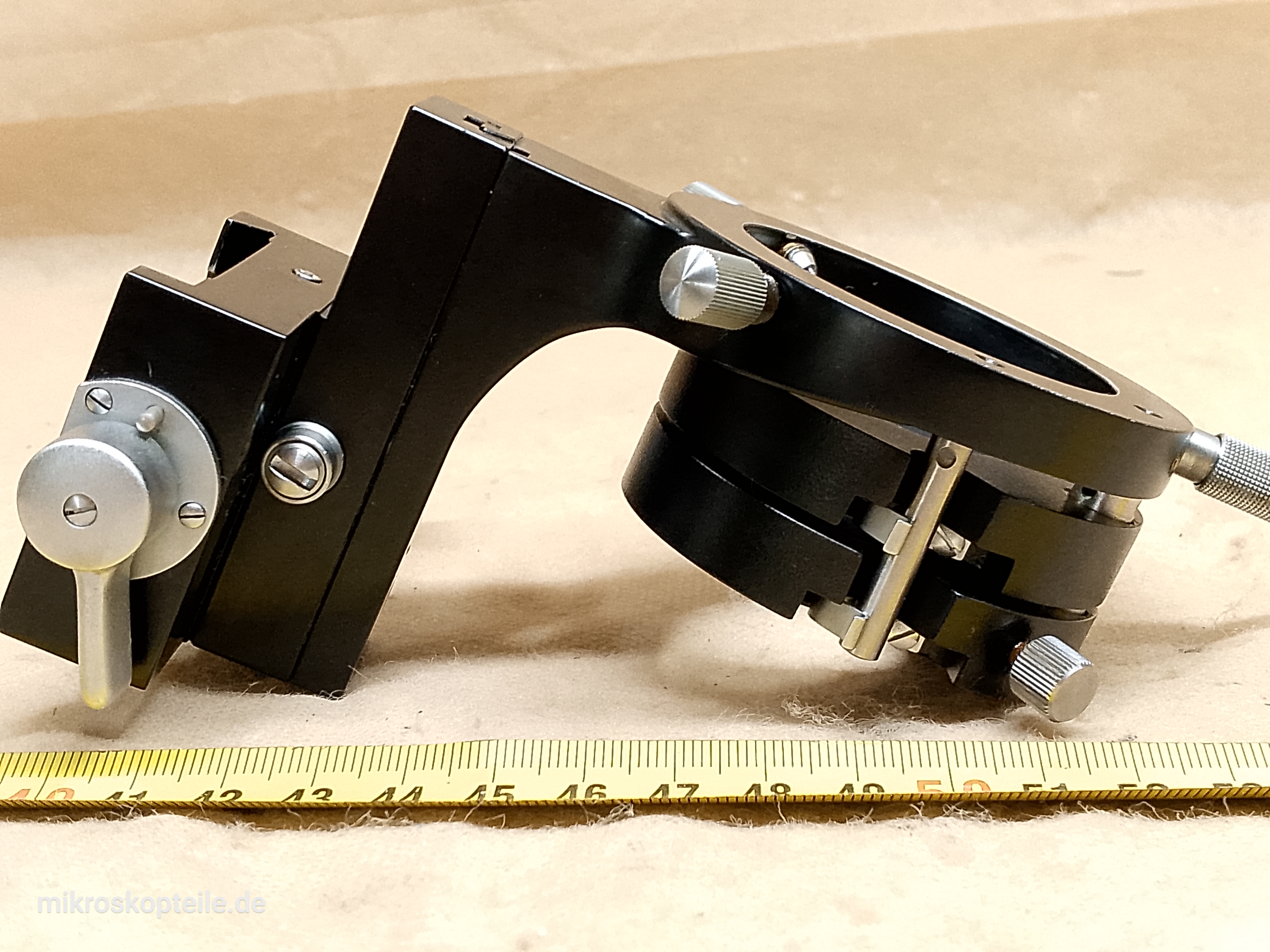 Zeiss Photomicroscope / Ultraphot - mocowanie kondensora mikroskopowego ze śrubami centrującymi, listwa zębata, uchwyt filtrów i soczewka szerokiego pola - different 8 view