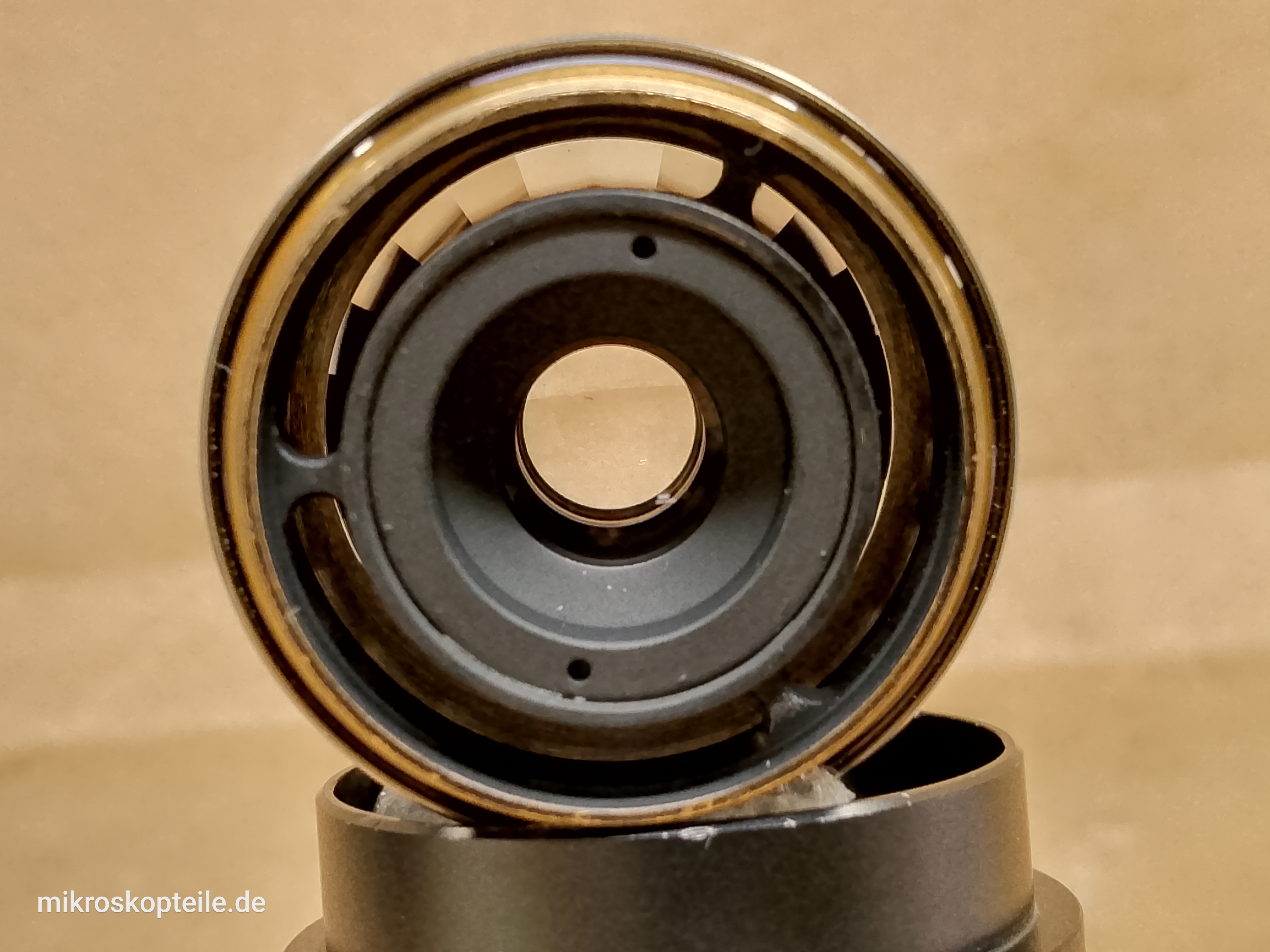 Nikon TU Plan Fluor 20x/0,45 A ∞/0 EPI D OFN25 WD4,5 MUE42200 - obiektyw mikroskopowy dla serii Eclipse CFI60, - ujęcie #8