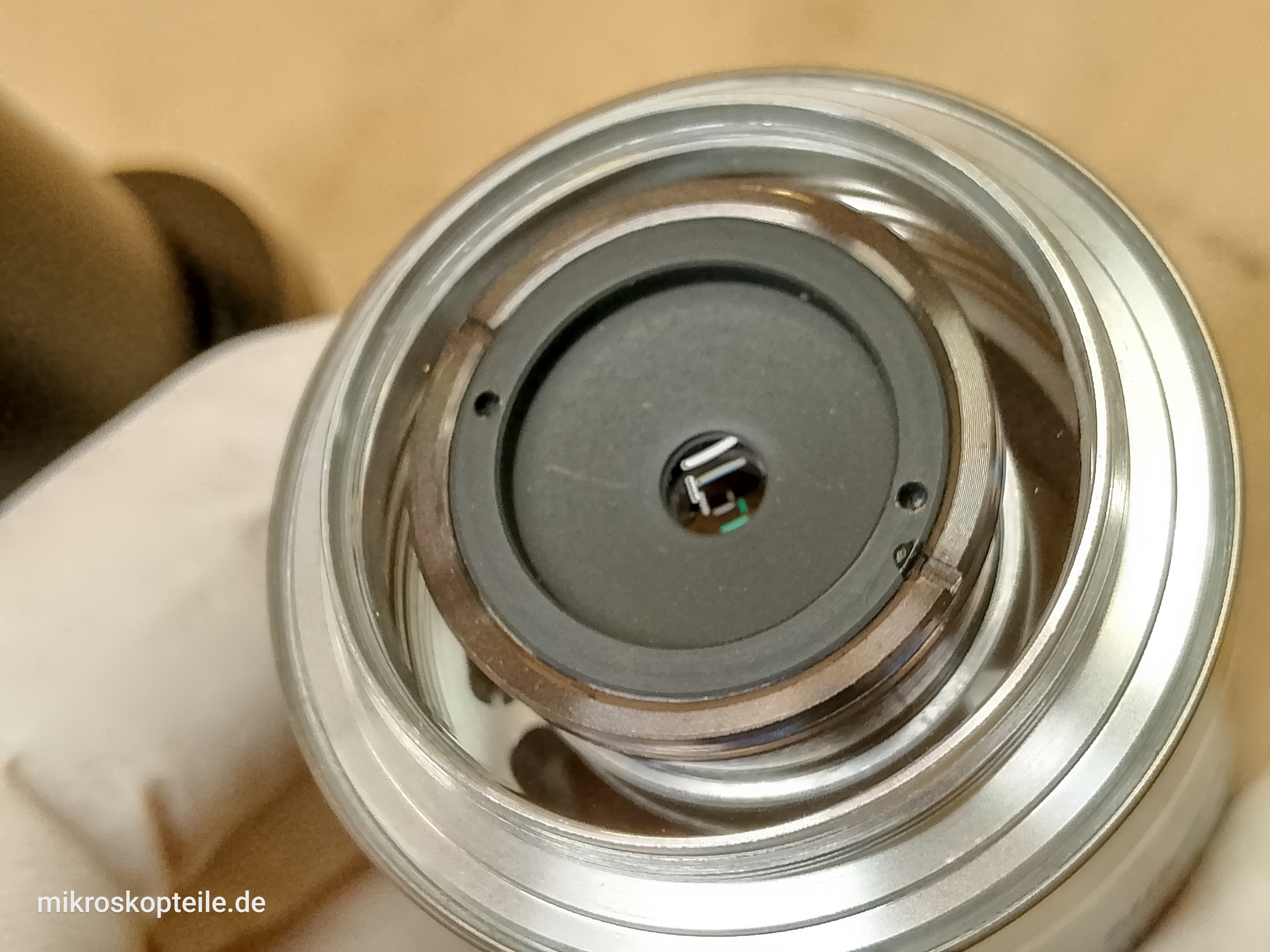 Nikon TU Plan Fluor 100x/0,90 A ∞/0 EPI D OFN25 WD1,0 MUE42900 - obiektyw mikroskopowy dla serii Eclipse CFI60 - ujęcie #9