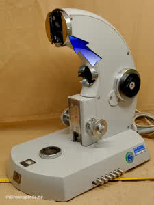 Zeiss Photomicroscope / Universal - mocowanie trino-tubusu pośredniego do ramienia mikroskopu - different 10 view