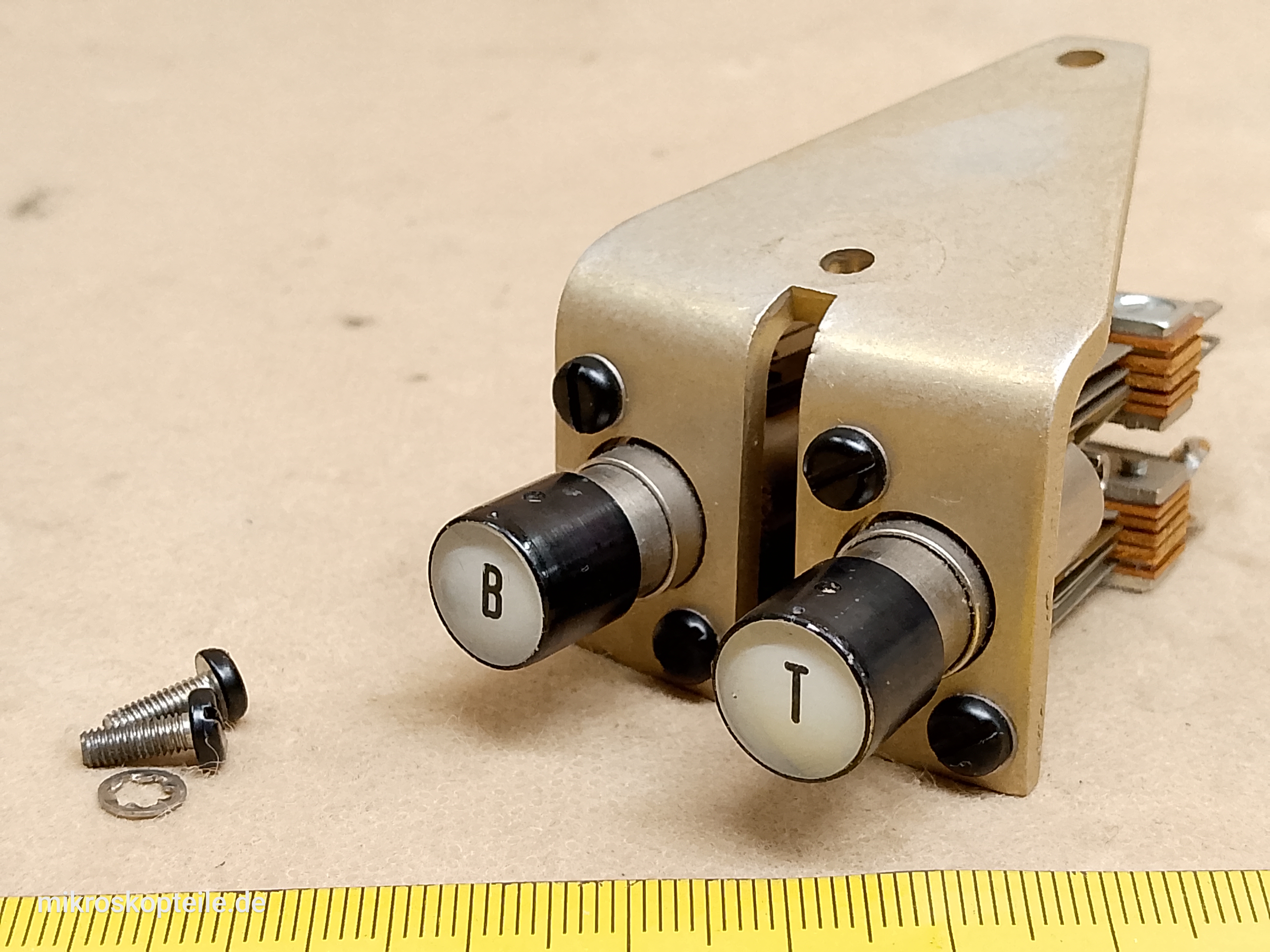 Zeiss Photomicroscope III RS - przycisk B oraz przycisk T sterowania migawką fotograficzną - different 1 view