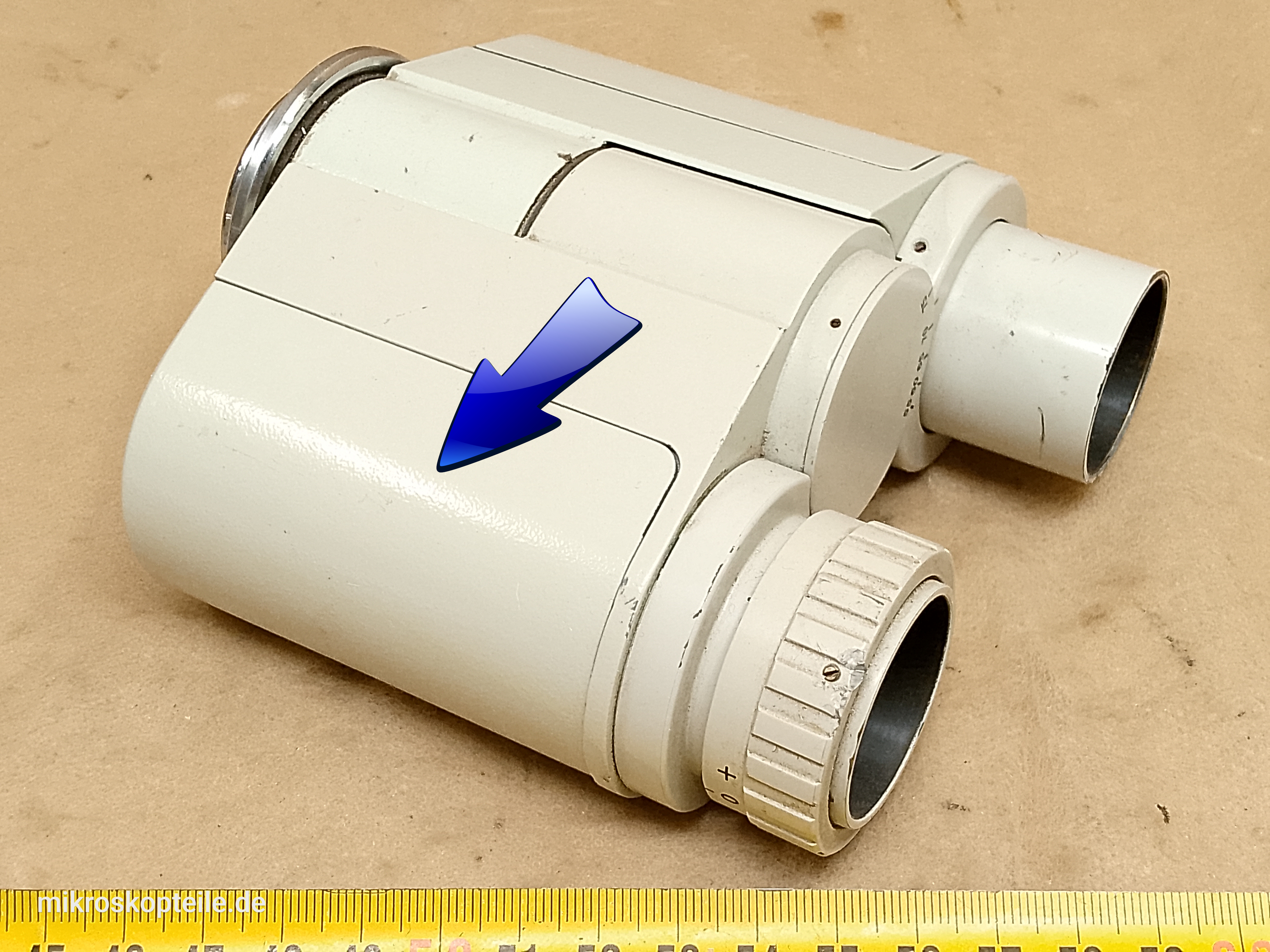 Carl Zeiss Jena Jenaval / Jenamed - boczna osłona pryzmatu okularowego mikroskopowej głowicy binokularowej - ujęcie #10
