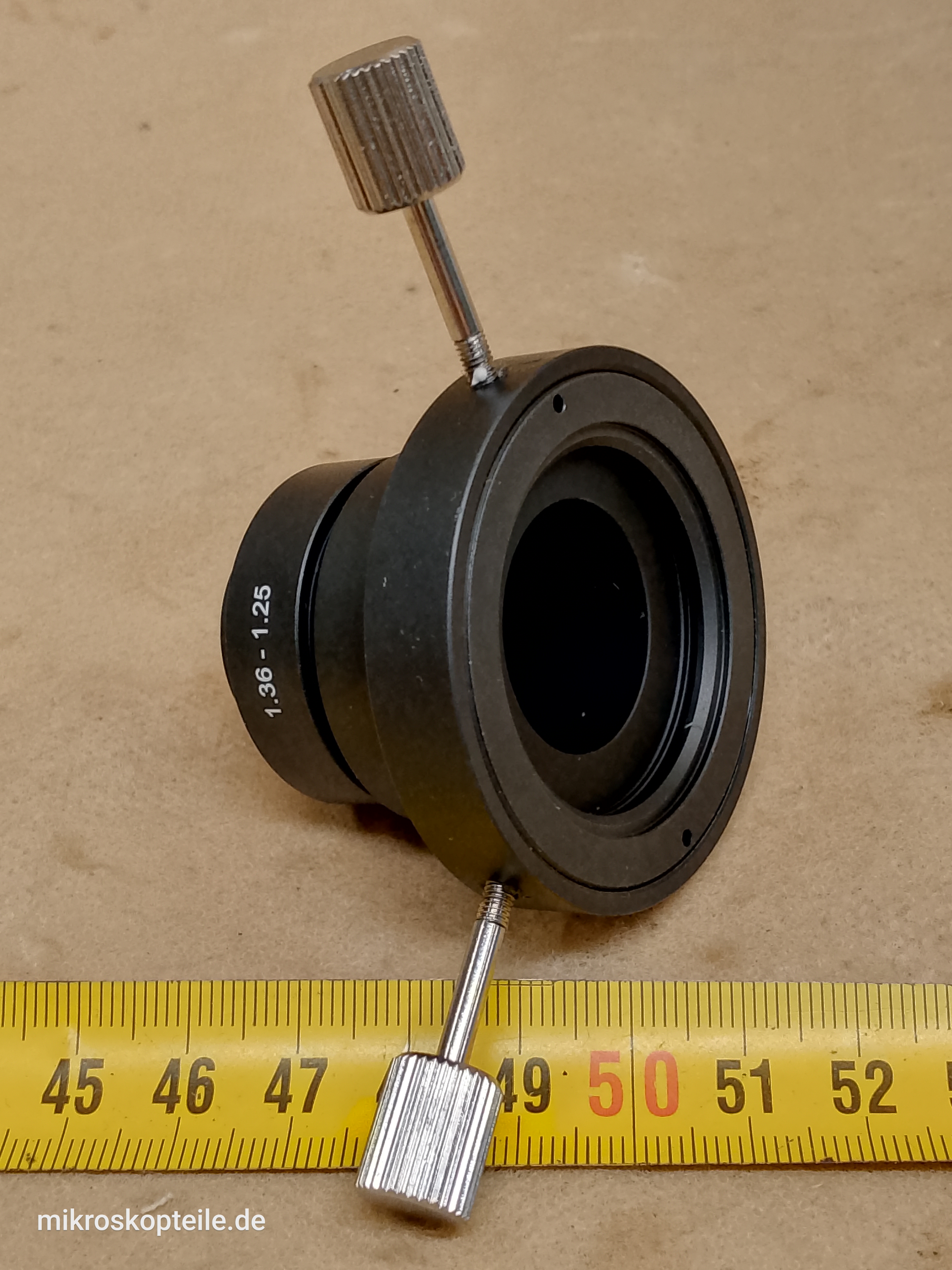 Omax M837 / M83 - mikroskopowy olejowy kondensor ciemnego pola z N.A. 1,25 - 1,36 o średnicy 37 mm - ujęcie #8
