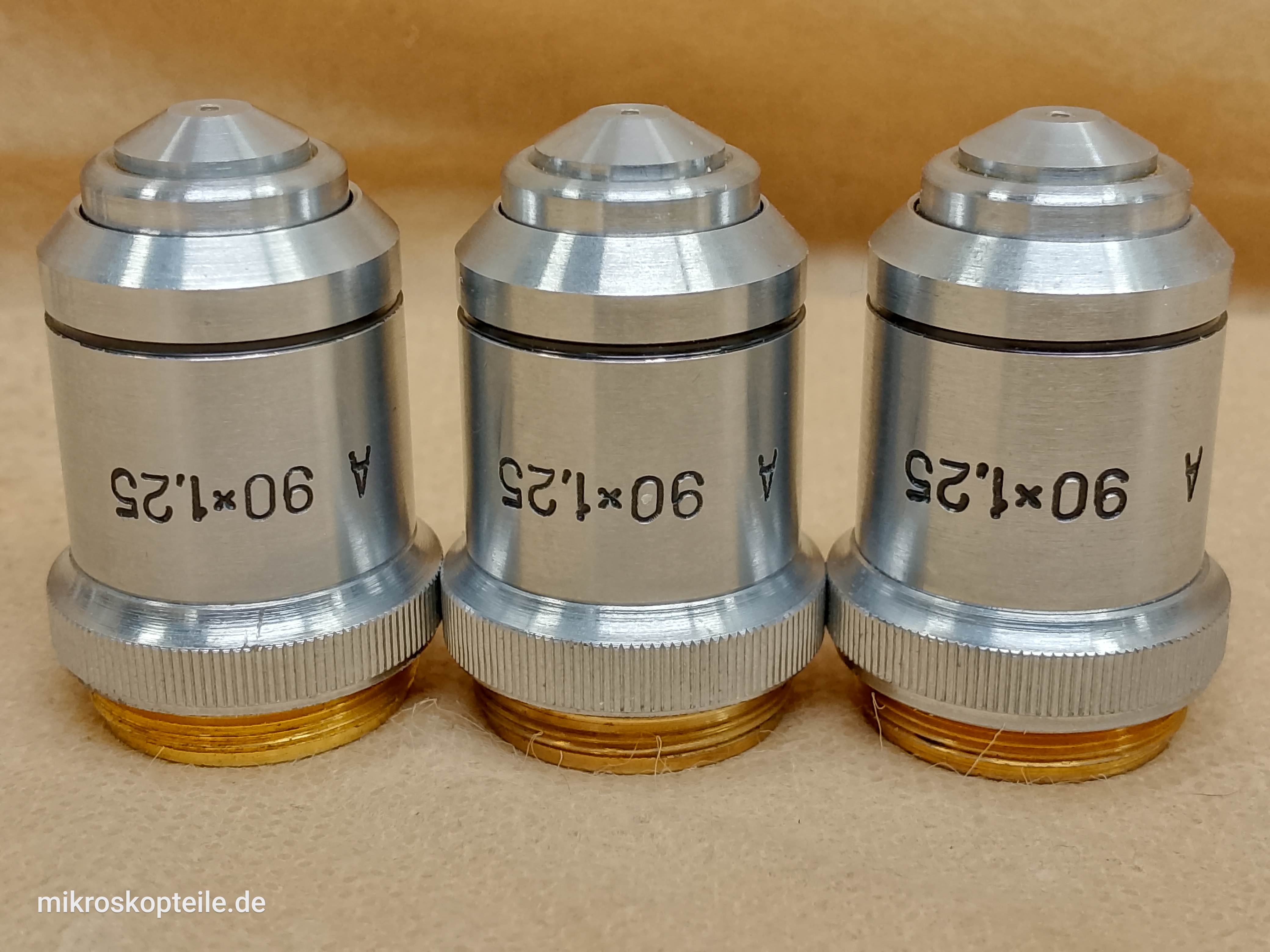 LOMO / Bresser Biolam 90x Oil microscope objective A 90*1.25 with RMS thread - view #1