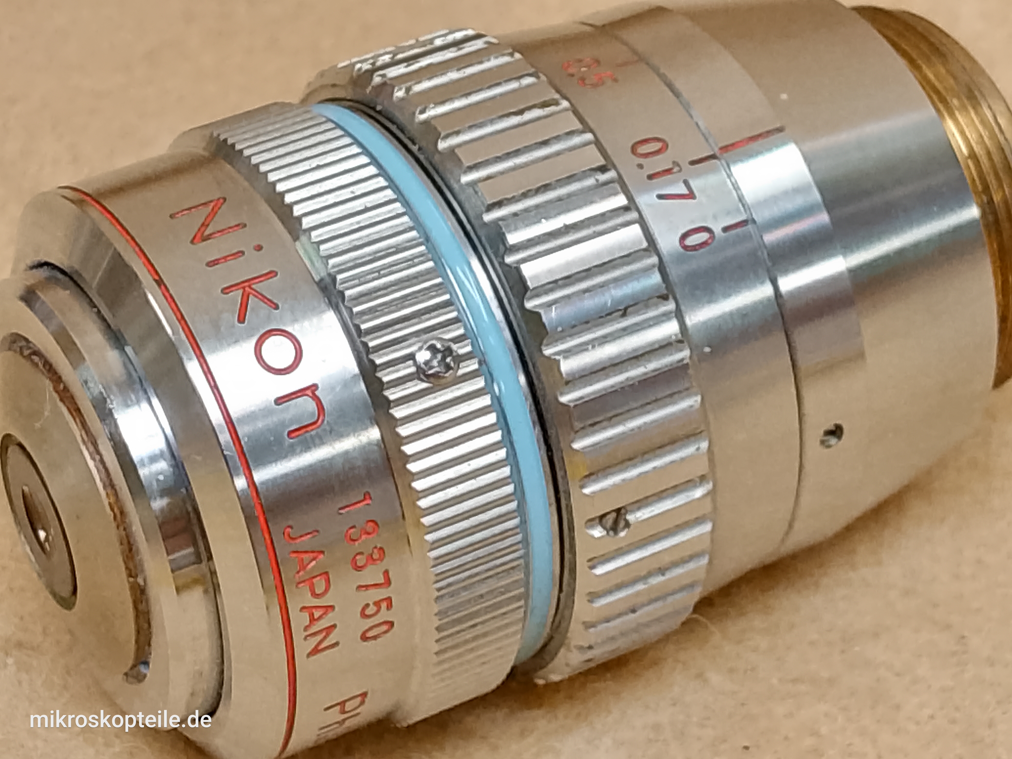 Nikon TMS / Labophot-2 Mikroskop Ph3 40 DL 0.55 LWD 160/0-2 Objektiv | 40x Phasenkontrast mit großem Arbeitsabstand und Korrekturring - different 1 view