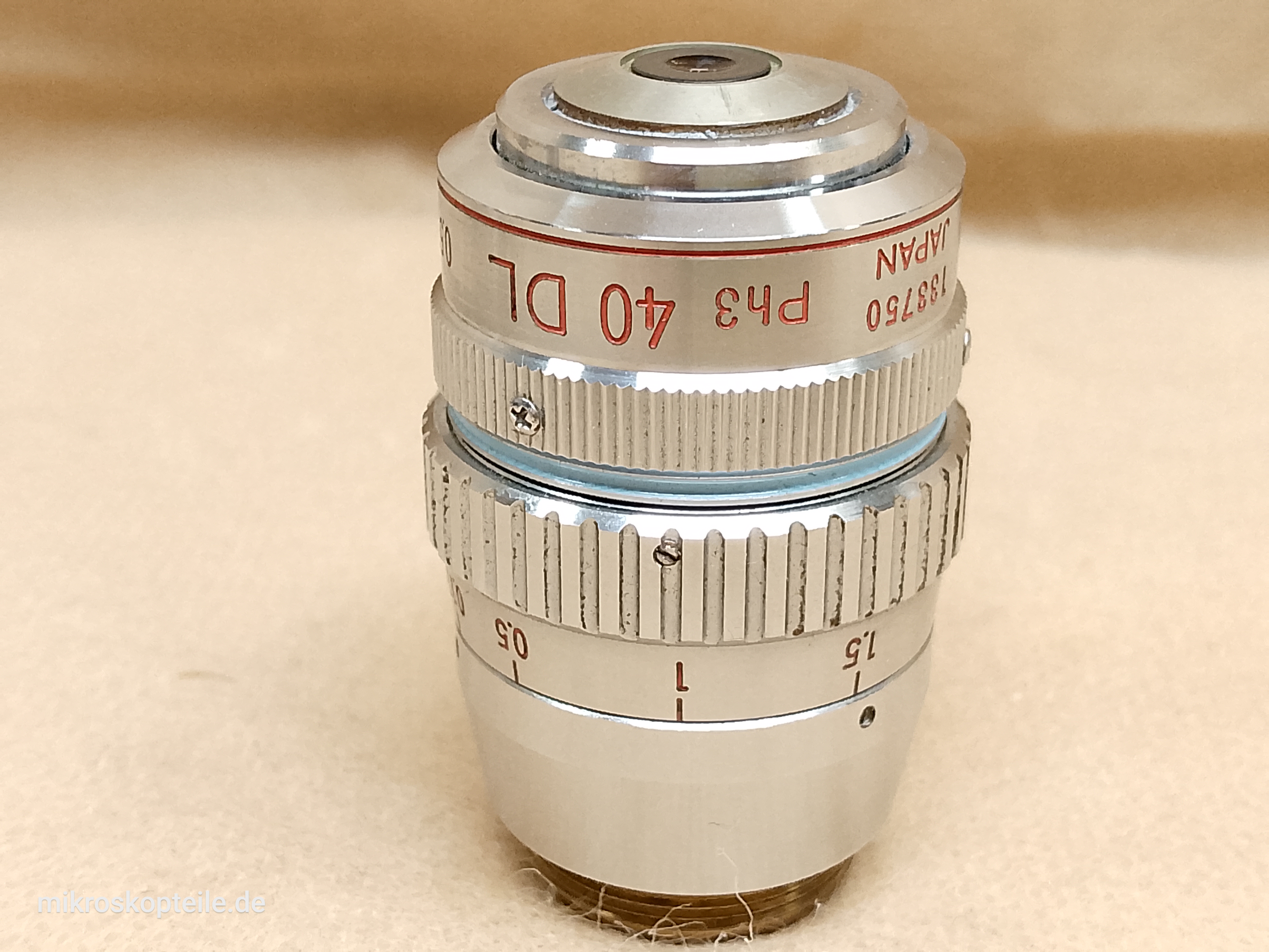 Nikon TMS / Labophot-2 Mikroskop Ph3 40 DL 0.55 LWD 160/0-2 Objektiv | 40x Phasenkontrast mit großem Arbeitsabstand und Korrekturring - different 4 view