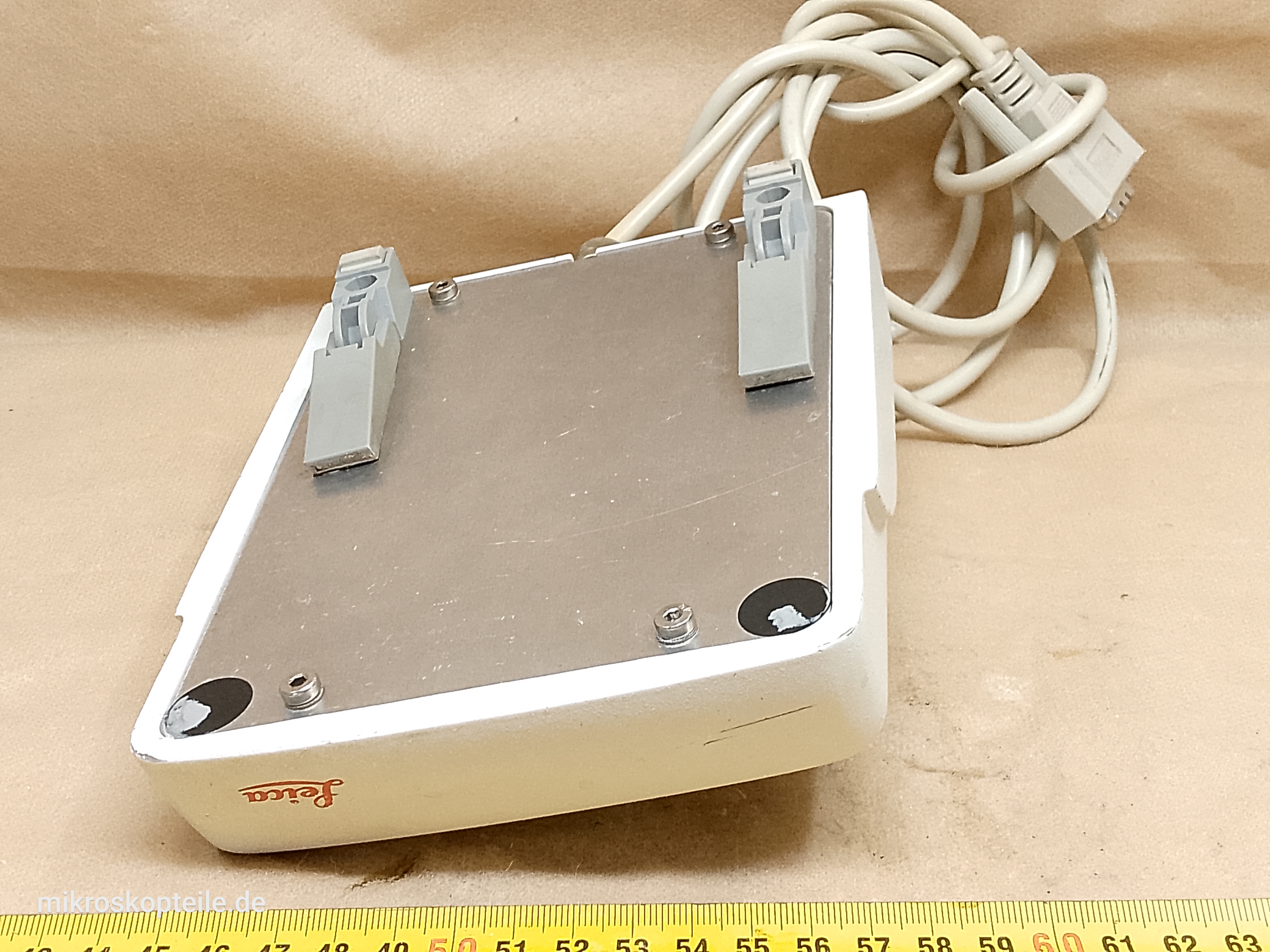 Leica DSC1 rotary disc microtome controller PN 14050534242 | remote console 14050534241 - different 7 view