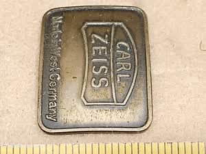 Zeiss Photomicroscope / PM-III - mikroskopowa plakietka metalowa z logo 