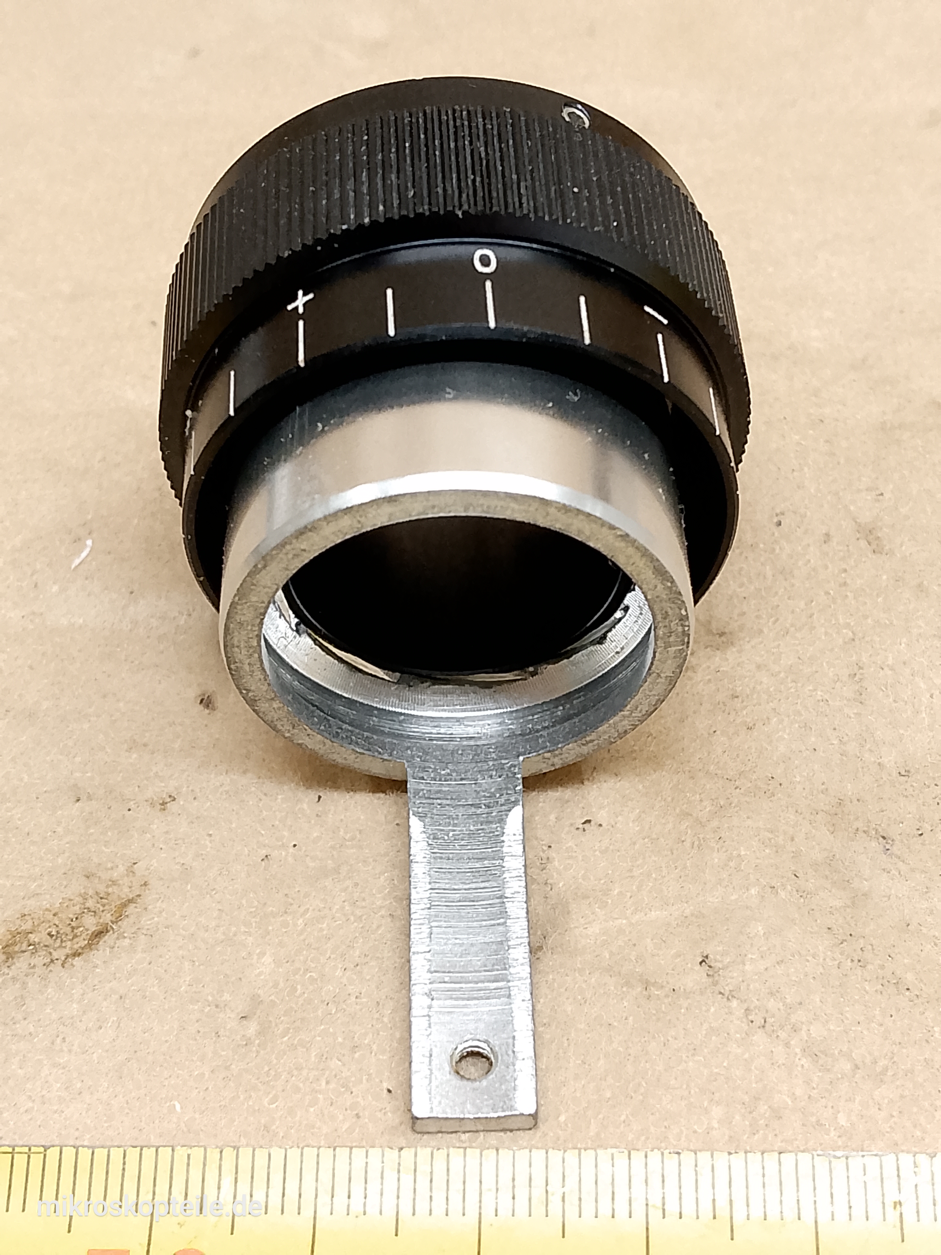Olympus BH-2 Mikroskop Okularstutzen mit Dioptrienring für den BH2-TR30 Trinokular- und den BH2-BI30 Binokularkopf - different 2 view