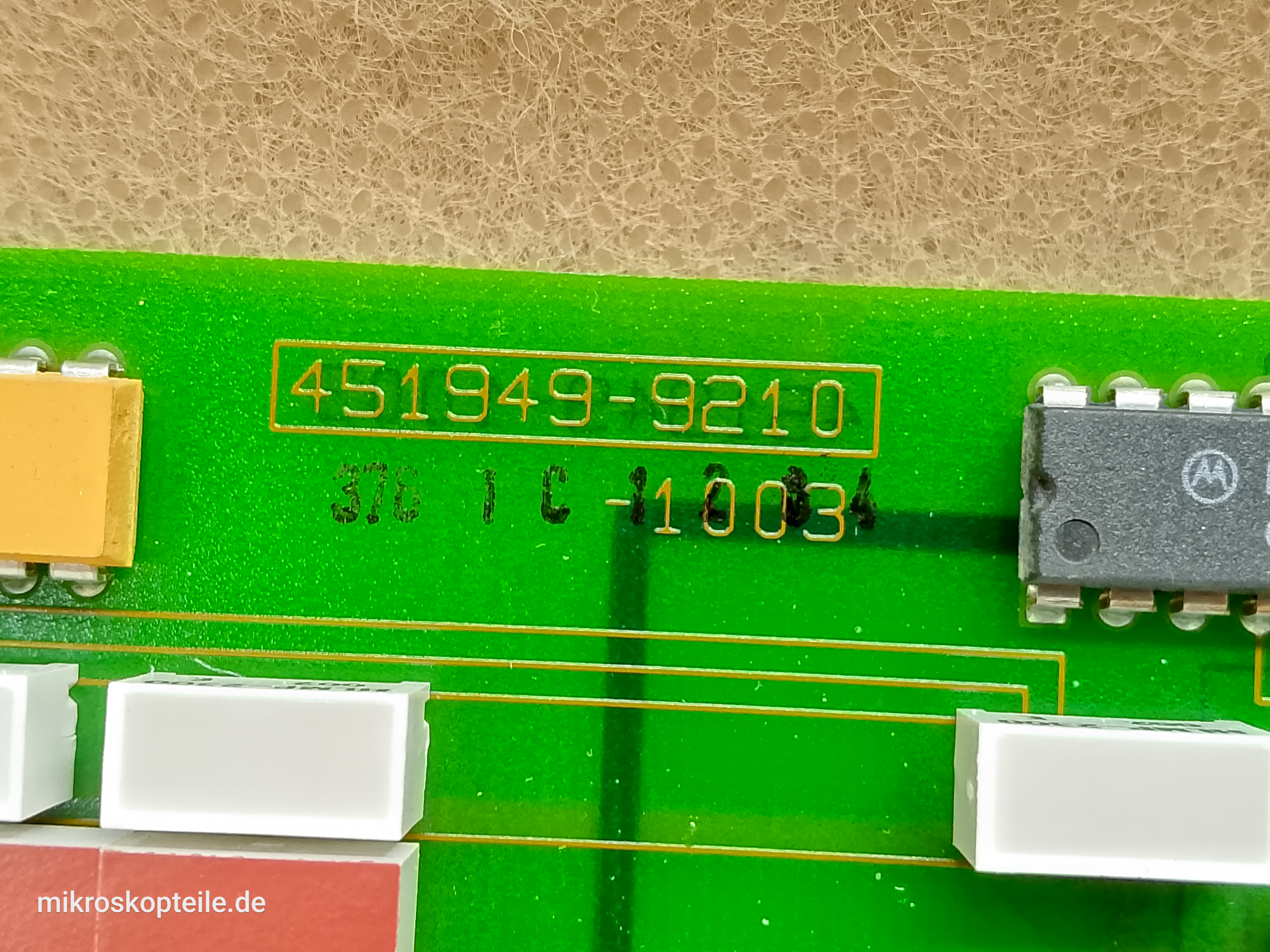Zeiss 451949-9210 Elektronikplatine mit LED-Anzeigen für das Axiovert Bedienpult - different 5 view