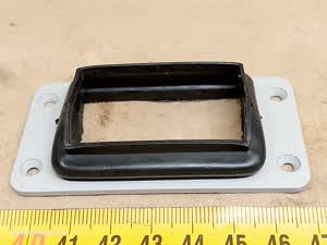 Zeiss IM 35 / ICM 405 rubber seal for revolving nosepiece focusing shaft of inverted microscope - different 4 view