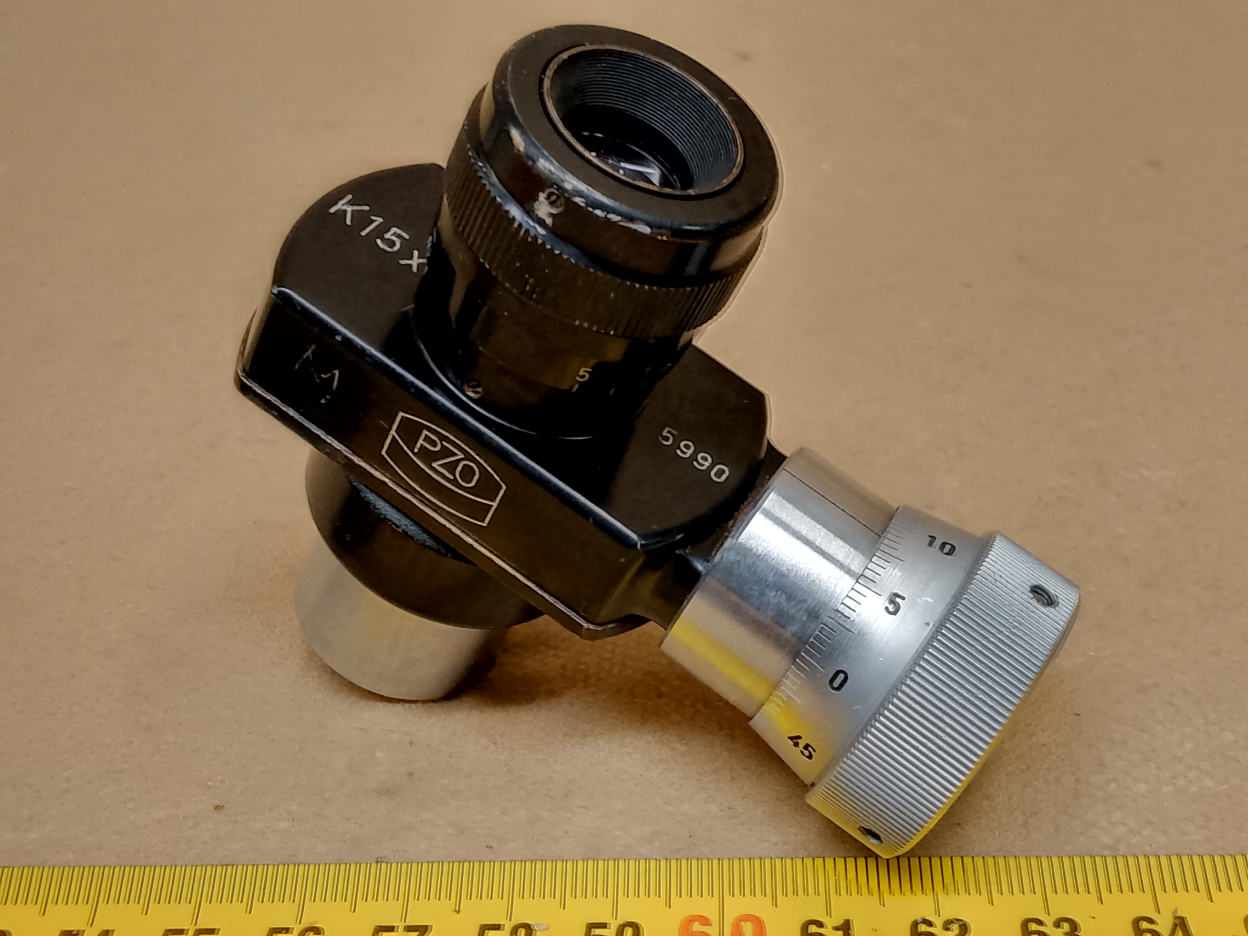 Zdjęcie części mikroskopowej PZO K15x