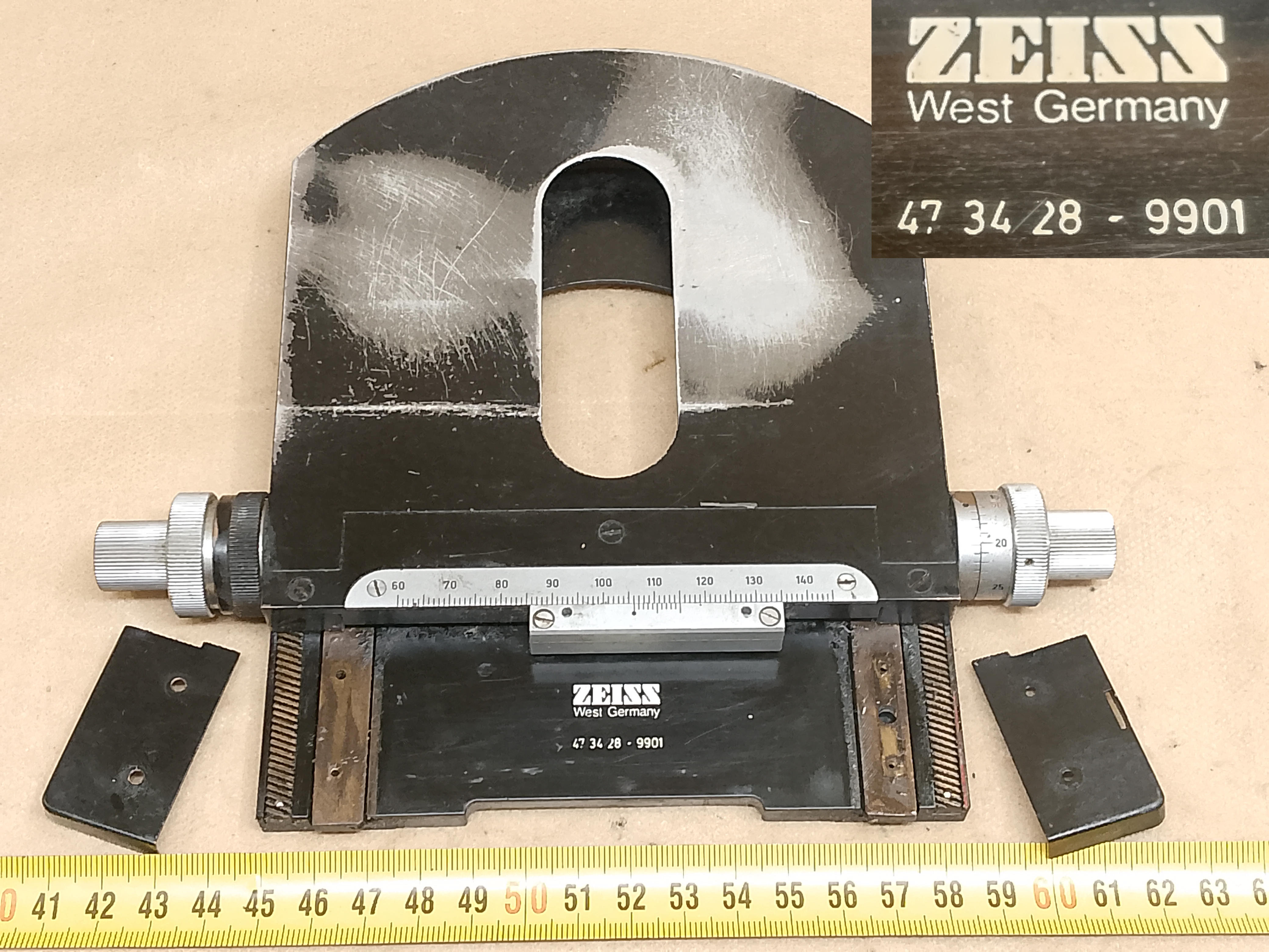 Zdjęcie części mikroskopowej Zeiss Standard Objekttisch 473428-9901