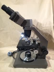 SWIFT (Japan) Collegiate 400 microscope - view no. 2