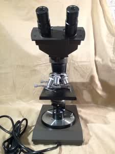 SWIFT (Japan) Collegiate 400 microscope - view no. 7